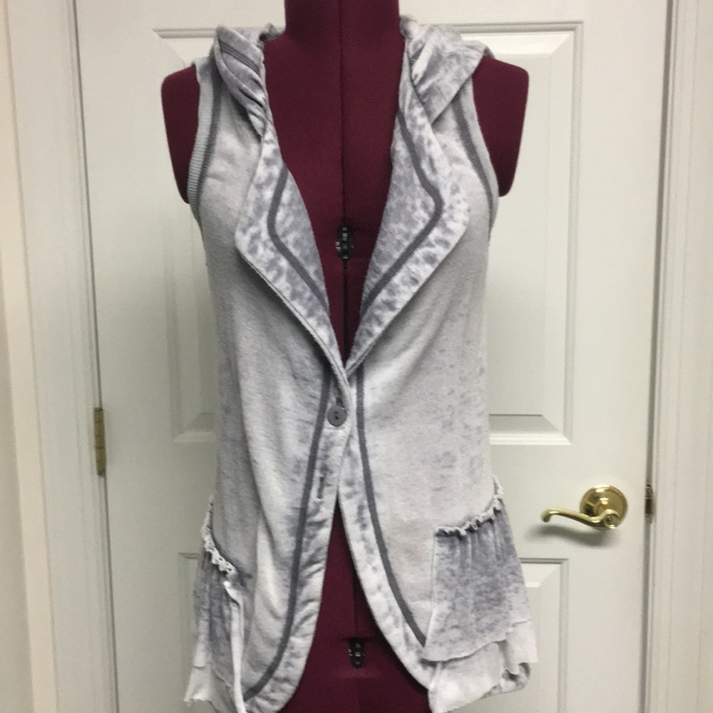 Daytrip over piece  ****  part of 5 for $20******